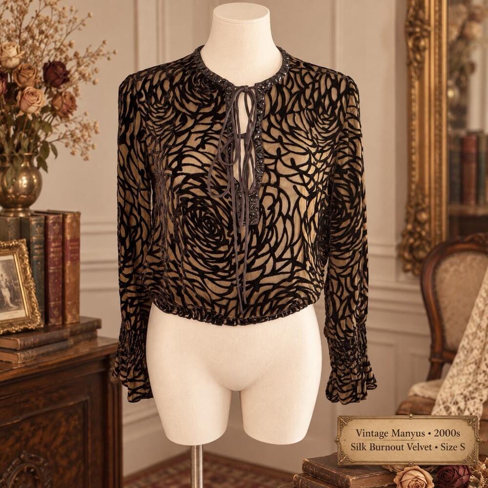 Vintage Manyus 2000s Silk Burnout Velvet Rose Beaded Keyhole Blouse S
